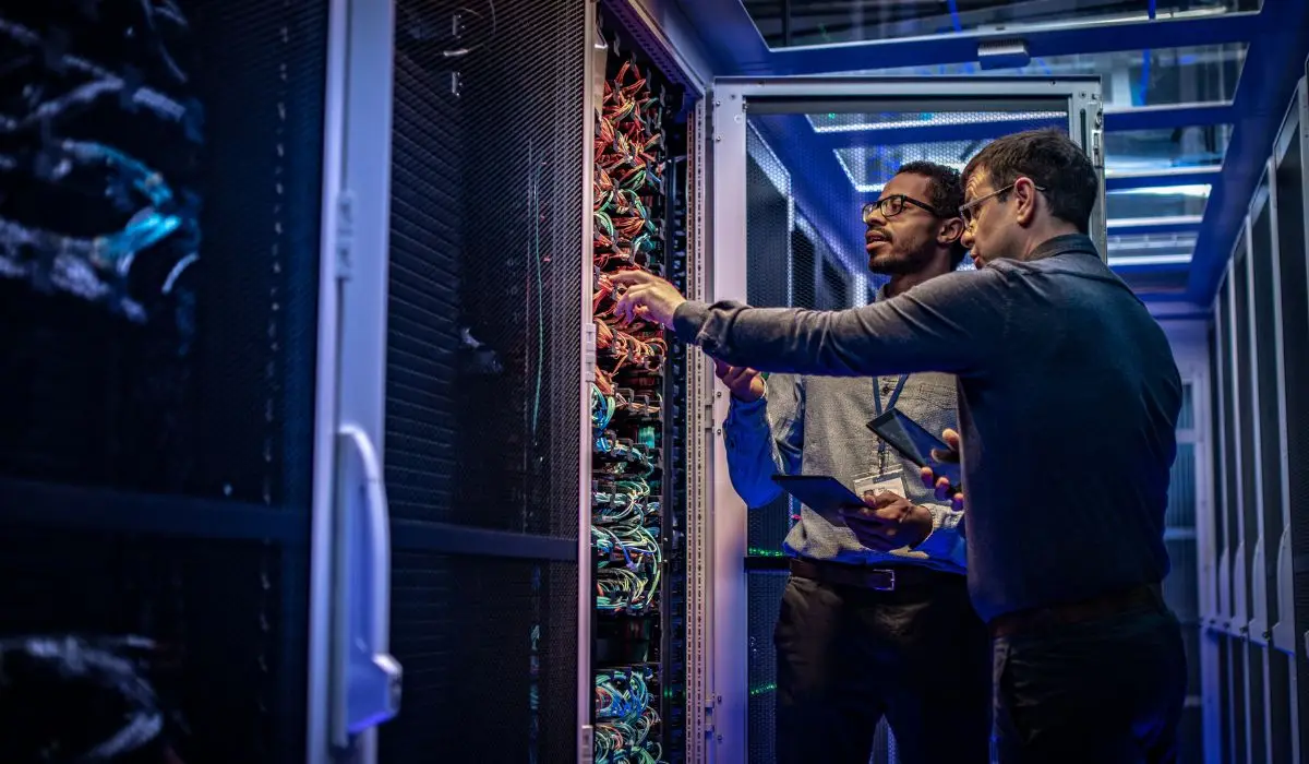 Stop Access crashes by switching to SQL’s stable architecture Stop Access crashes by switching to SQL’s stable architecture